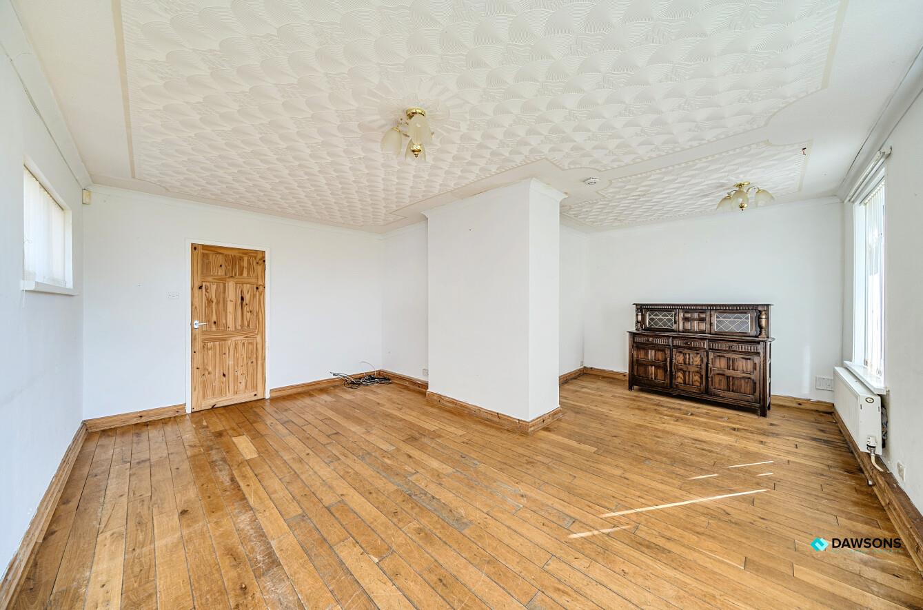 Whitestone Avenue, Bishopston, Swansea, SA3 3DA